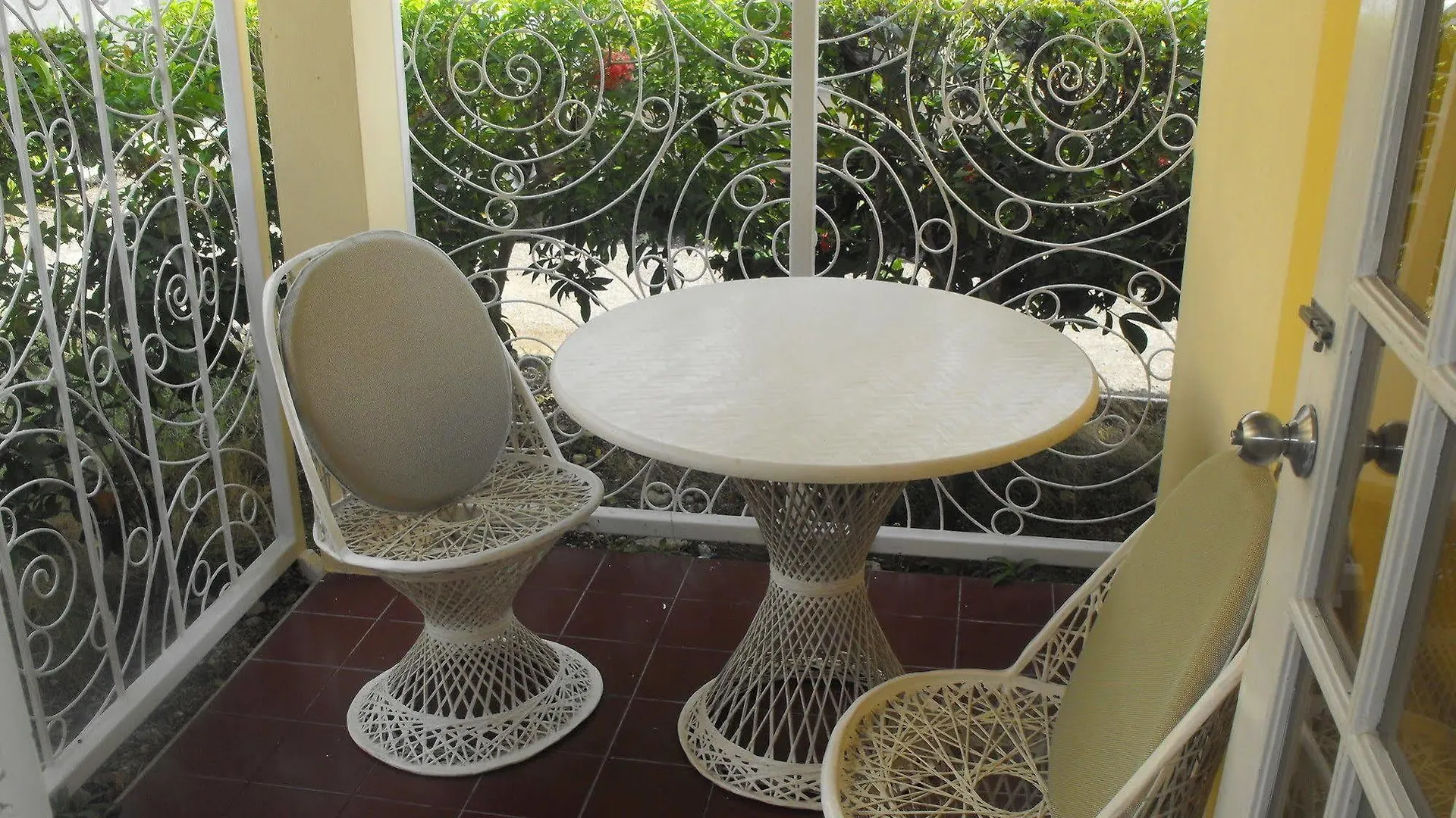 Szálloda The Atrium At Ironshore Montego Bay